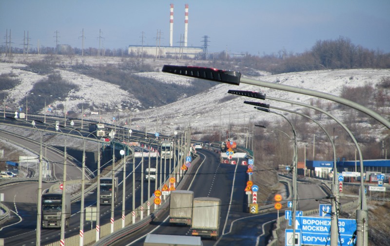 Освещение трассы М4 Дон